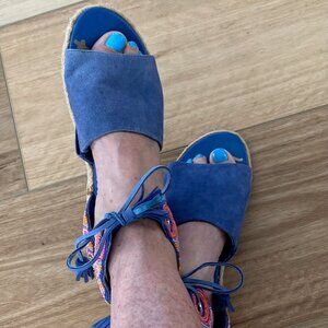 Sam Edelman Beaded & Blue Suede Flat Sandals, Never Worn, size 8 1/2